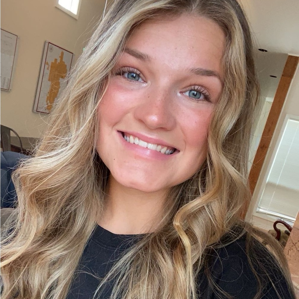 Meet your Posher, Kaylee